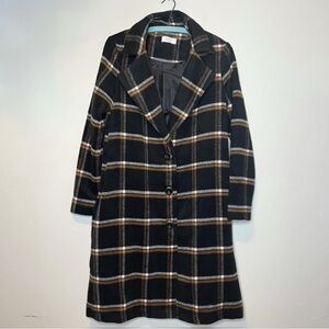 Sage Black Trench Coat with Plaid Pattern and Wide Lapel